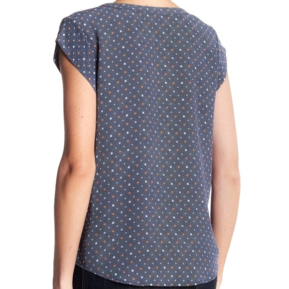 Joie Ryanna 100% Silk Blouse – Navy / Multi Geometric – Size M - Picture 2 of 9